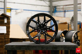 Vossen HF6-4 22x10 - 8x180 - ET-18 - Super Deep Face - 124.3 - Gloss Black Wheel