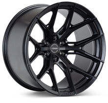 Load image into Gallery viewer, Vossen HF6-4 20x9.5 - 6x139.7 - ET30 - Deep - 106.1 - Gloss Black Wheel