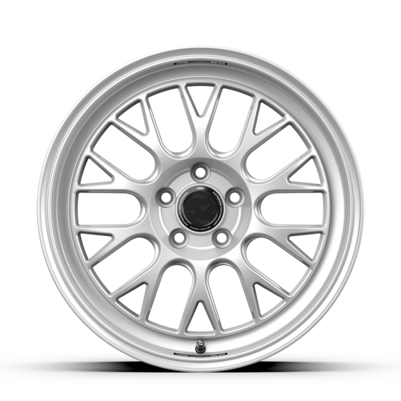 fifteen52 Holeshot RSR 18x8.5 5x112 42mm ET 57.1mm Center Bore Radiant Silver