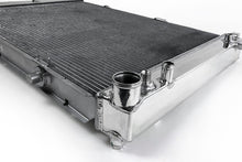 Load image into Gallery viewer, CSF 90-93 Mercedes-Benz 500SL / 94-02 Mercedes-Benz SL500 Radiator