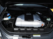 Load image into Gallery viewer, K&amp;N 06-09 L.R. Range Rover / 02-10 VW Touareg / 02-09 Porsche Cayenne Drop In Air Filter